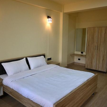 Treetops Residency 西隆 外观 照片
